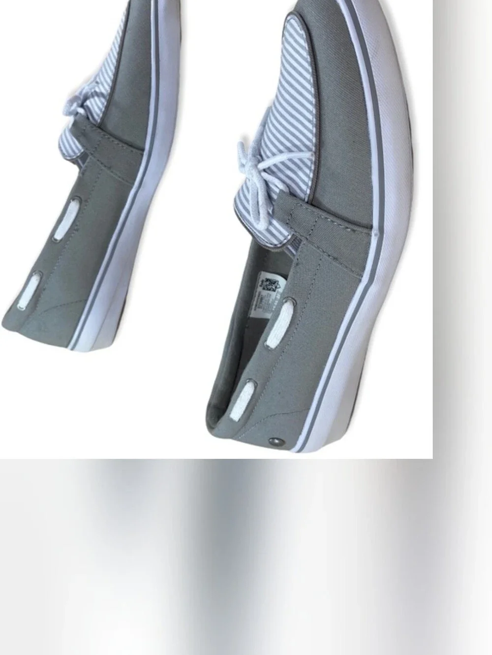 Grasshoppers Windham Stripe Slip-On Canvas Boat Shoes/Sneakers Gray/White Sz 8.5